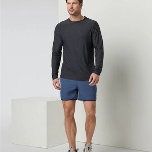 Vuori Men Long Sleeve Strato Tech Tee